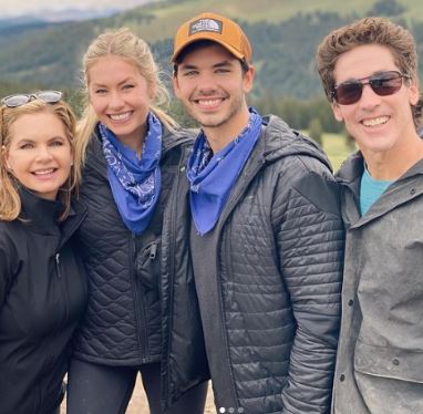 The beautiful Osteen family